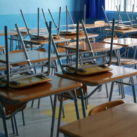 Por incumplimiento del Mineduc: Colegio de Profesores de Atacama anuncia que continuarán con el paro