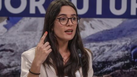 Gobierno reafirma que en el primer semestre de 2024 presentarán proyecto para condonar el CAE
