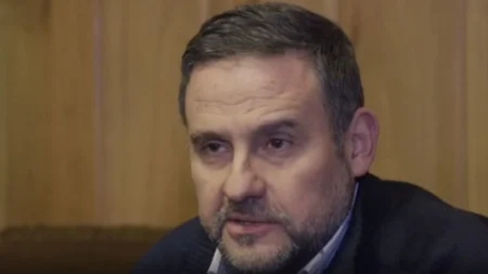 Padre de Martín Pradenas en prisión preventiva tras ser formalizado por abuso sexual a menor de edad