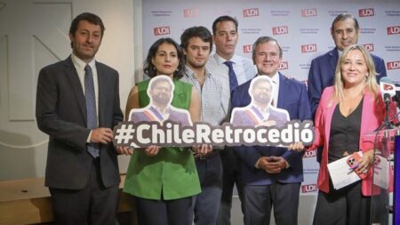 A los 40 años: UDI ingresará proyecto de ley para aumentar edad para ser Presidente