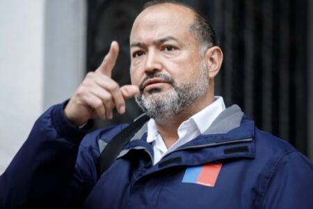 Por cuestionamientos a su gestión: Gobierno removió al director nacional de Senapred, Álvaro Hormazábal
