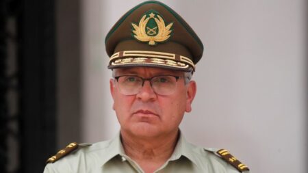 Vallejo señala que si General Yáñez sigue es «porque el Presidente así lo decide»