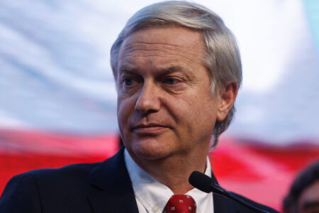 José Antonio Kast propone la construcción de un muro en frontera con Bolivia