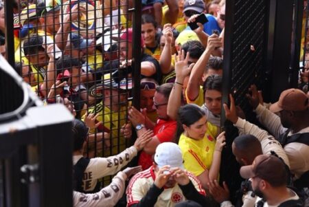 Diversos incidentes de hinchas en la antesala de la final de Copa América