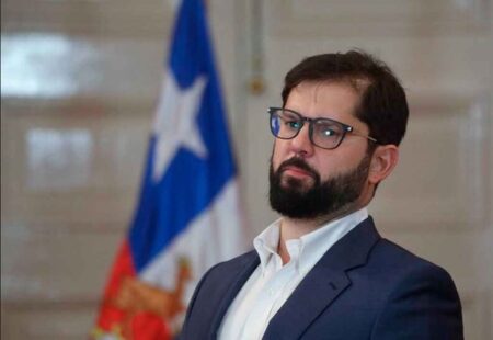Tras reunión extraordinaria: RN da pie atrás y no presentarán acusación constitucional contra Boric
