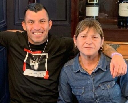 Fútbol chileno de luto: Fallece madre de Gary Medel a los 63 años
