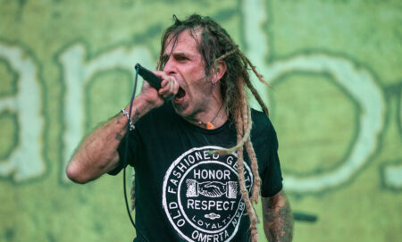 Randy Blythe arremete contra el uso de celulares en los conciertos: «Bajen los malditos teléfonos y disfruten el momento». randy blythe