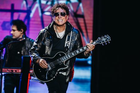 Neal Schon acusa a Avenged Sevenfold de sabotear el show de Journey en Rock in Rio