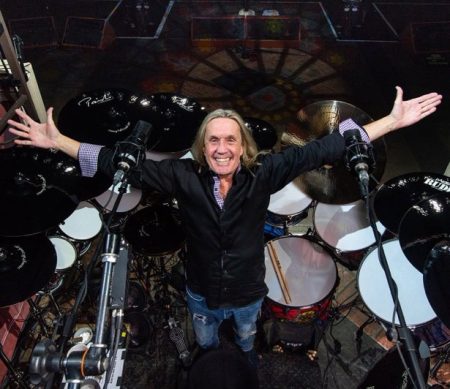 Nicko McBrain anuncia su retiro de las giras de Iron Maiden