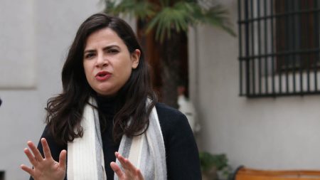 Ministra Orellana arremete contra Matthei: «Cuando le tocan el pinochetismo se desequilibra»