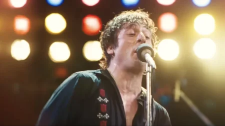 Jeremy Allen White se convierte en Bruce Springsteen en el primer vistazo de la biopic