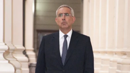 Colo Colo lamenta el fallecimiento de Carlos Cortés, abogado y director de Blanco y Negro