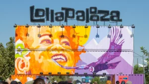 LOLLAPALOOZA